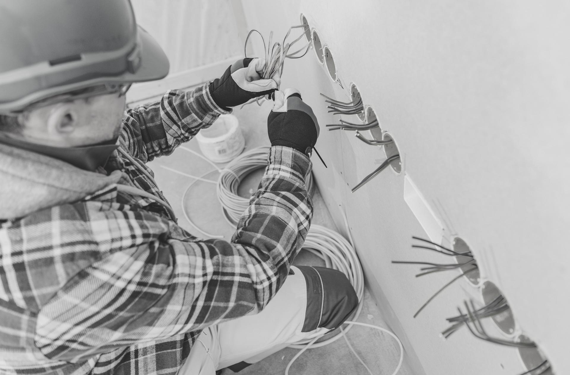 IBEW Local 8 Electricians